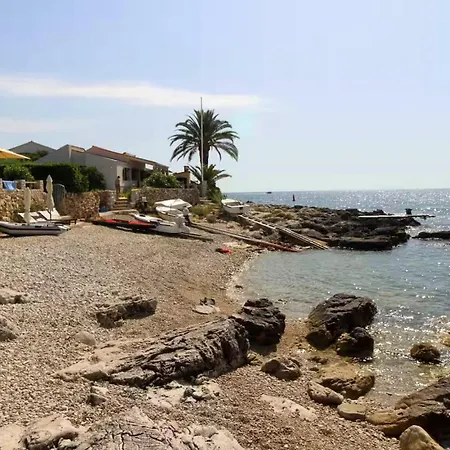 Διαμέρισμα Two Bedroom Amazing In *