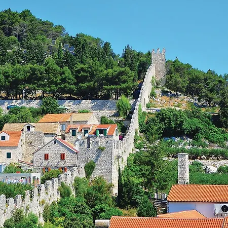 Two Bedroom Amazing In Μίλνα