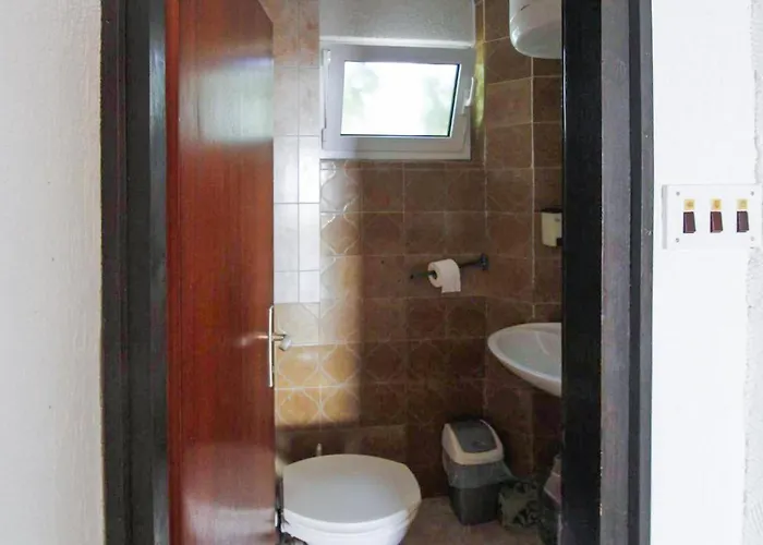 Two Bedroom Amazing In Διαμέρισμα