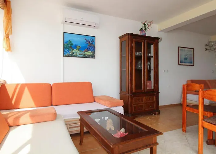 Two Bedroom Amazing In Διαμέρισμα *