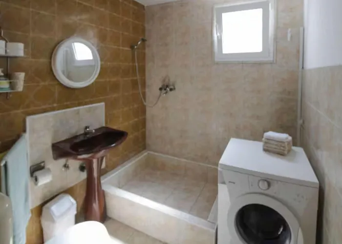 Διαμέρισμα Two Bedroom Amazing In Μίλνα