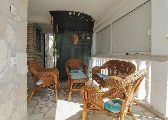 Two Bedroom Amazing In *